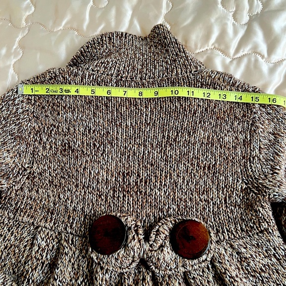 BCBG One Button Oatmeal Cardigan - Picture 10 of 14